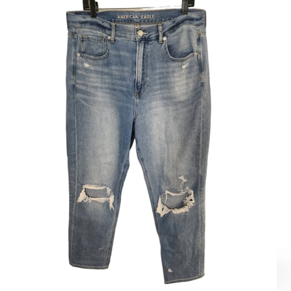 American eagle distressed mom‎ jean